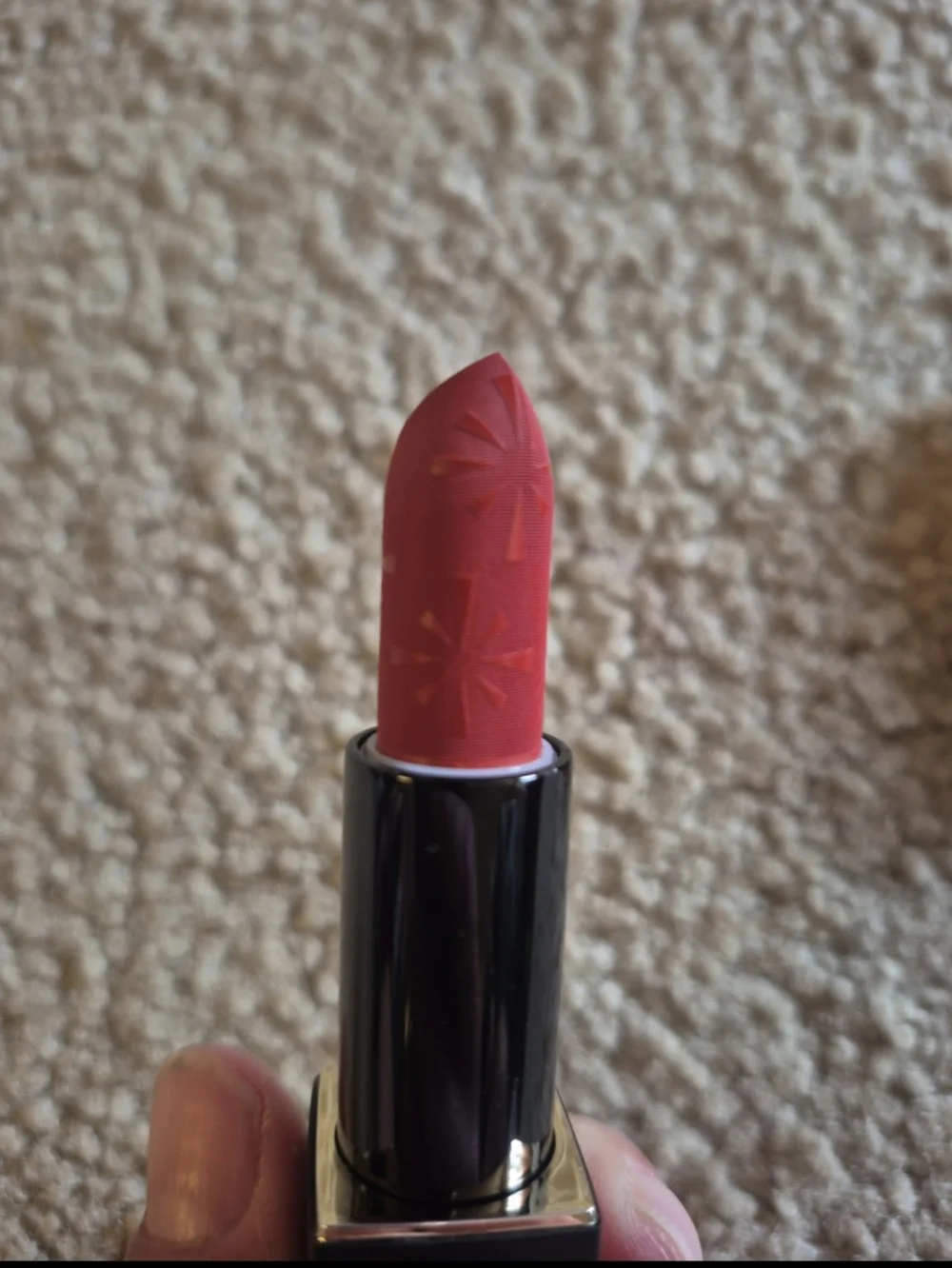 Goddess Colorful Moist Lipstick R01 - Picture 3 of 5